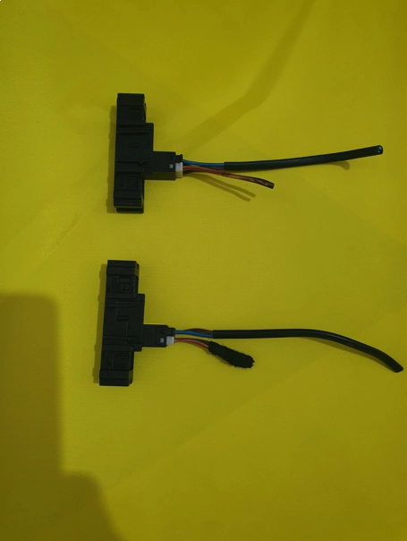 resimler/genel/Mercedes w211 koltuk soketi orjinal ÇIKMA a0465456628 